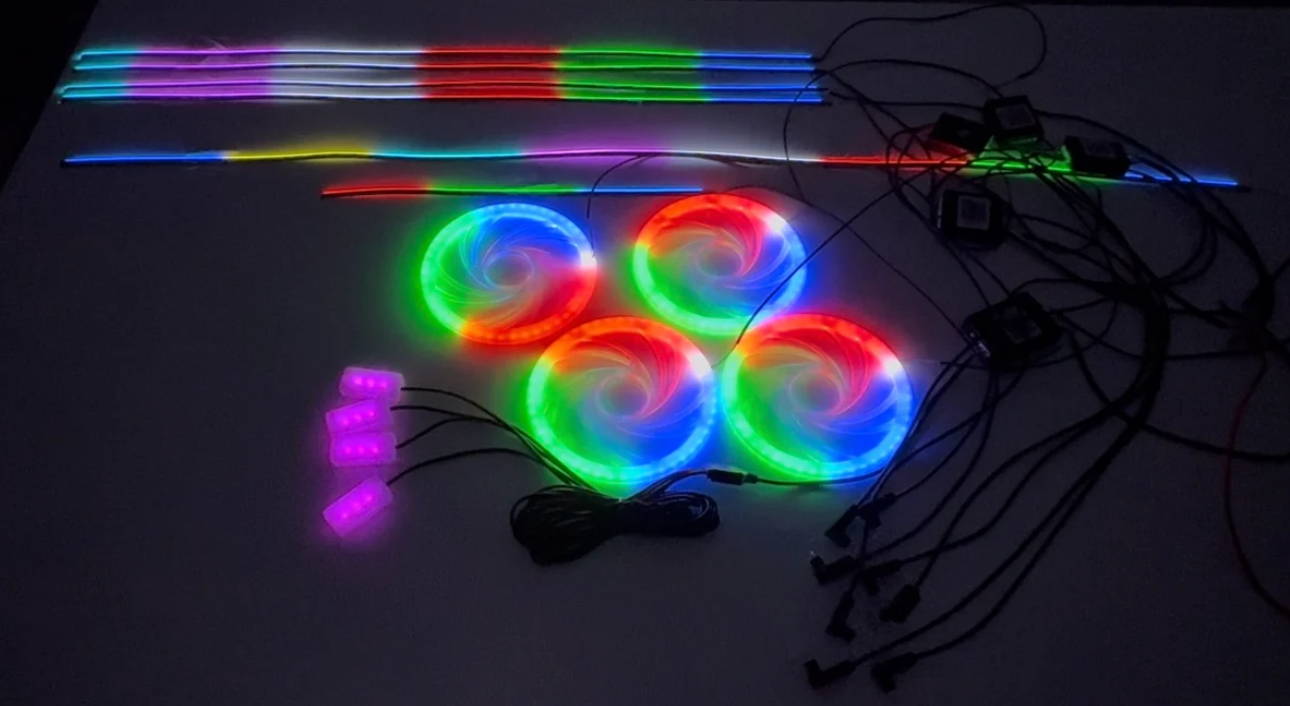 Kit Lumini Ambientale Auto RGB Symphony 18‑în‑1, 64 Culori, Control App + Boxe RGB 15cm